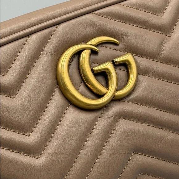 Gucci Small Marmot Camera Crossbody - Picture 9 of 14